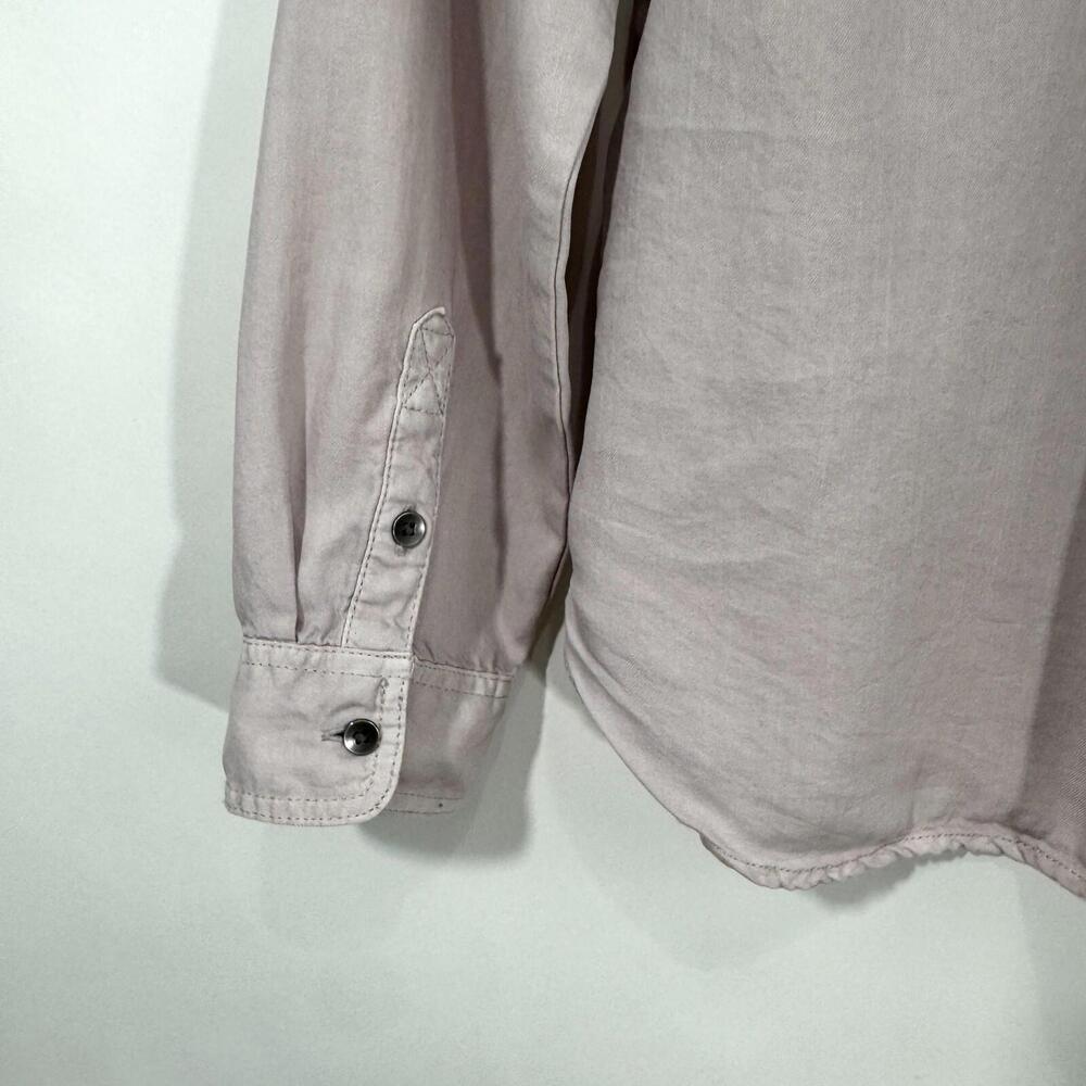 American Eagle Outfitters Women’s Size Medium Light Purple Boyfriend Fit Shirt - Picture 9 of 10